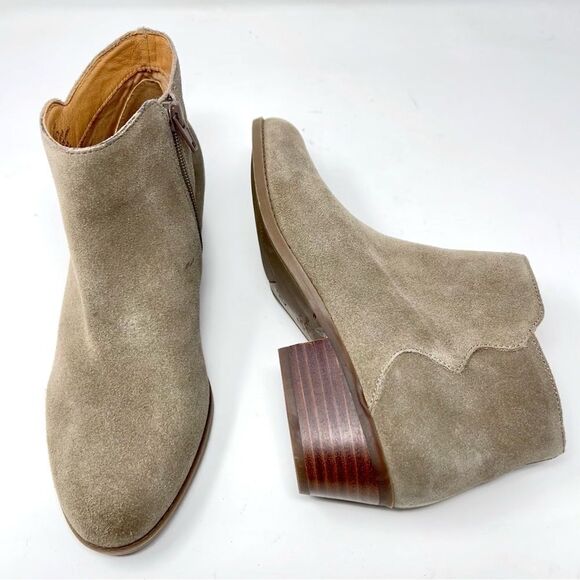 Crown Vintage Beatrix Taupe Suede Leather Low Block Heel Ankle Bootie 7 - Picture 12 of 12
